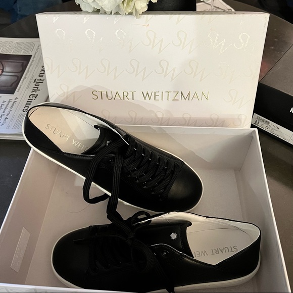 Stuart Weizmann Livvy street style sneakers. NWOT - Picture 1 of 3